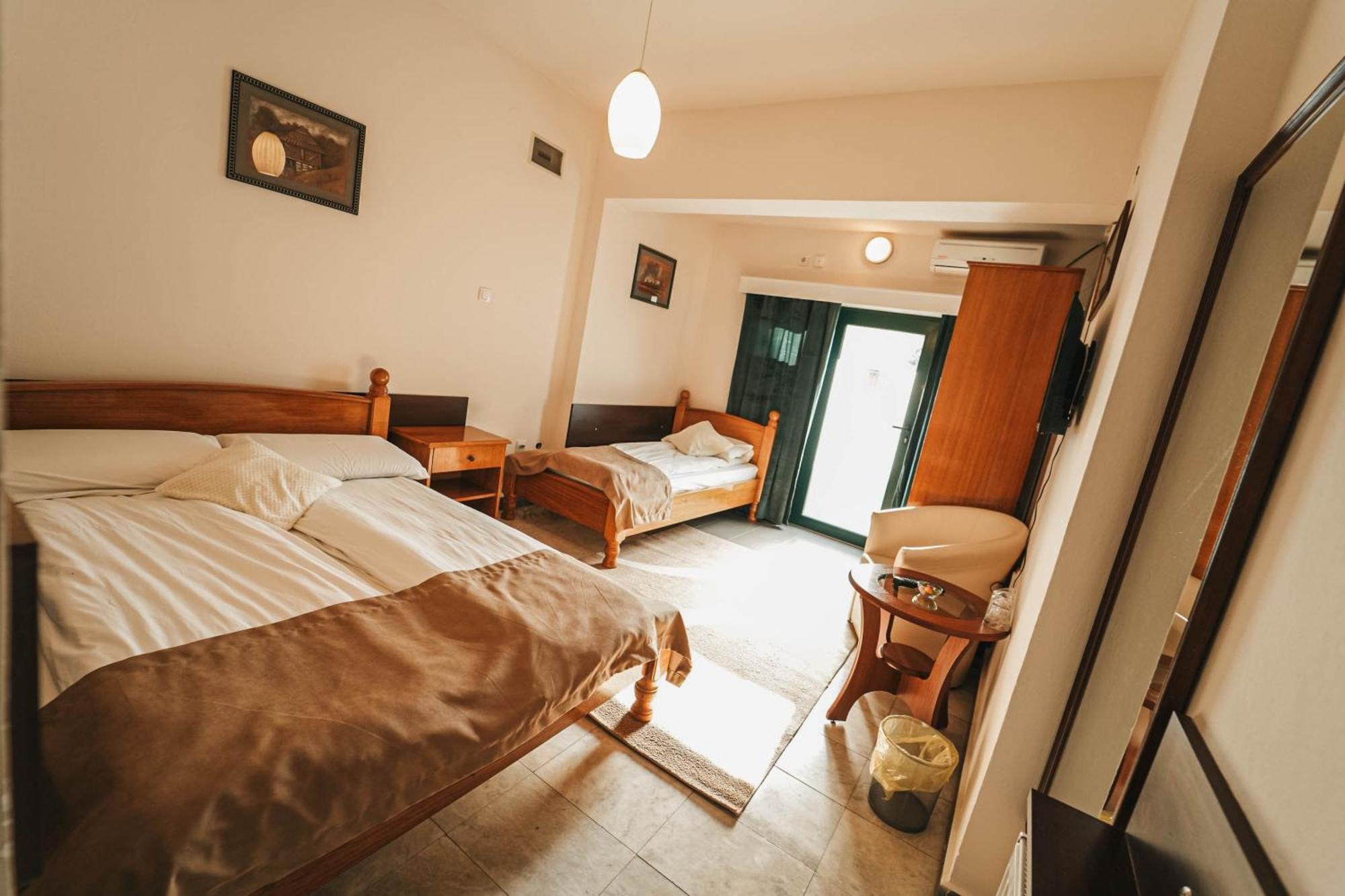 B&B Passage Sremska Mitrovica Exterior photo
